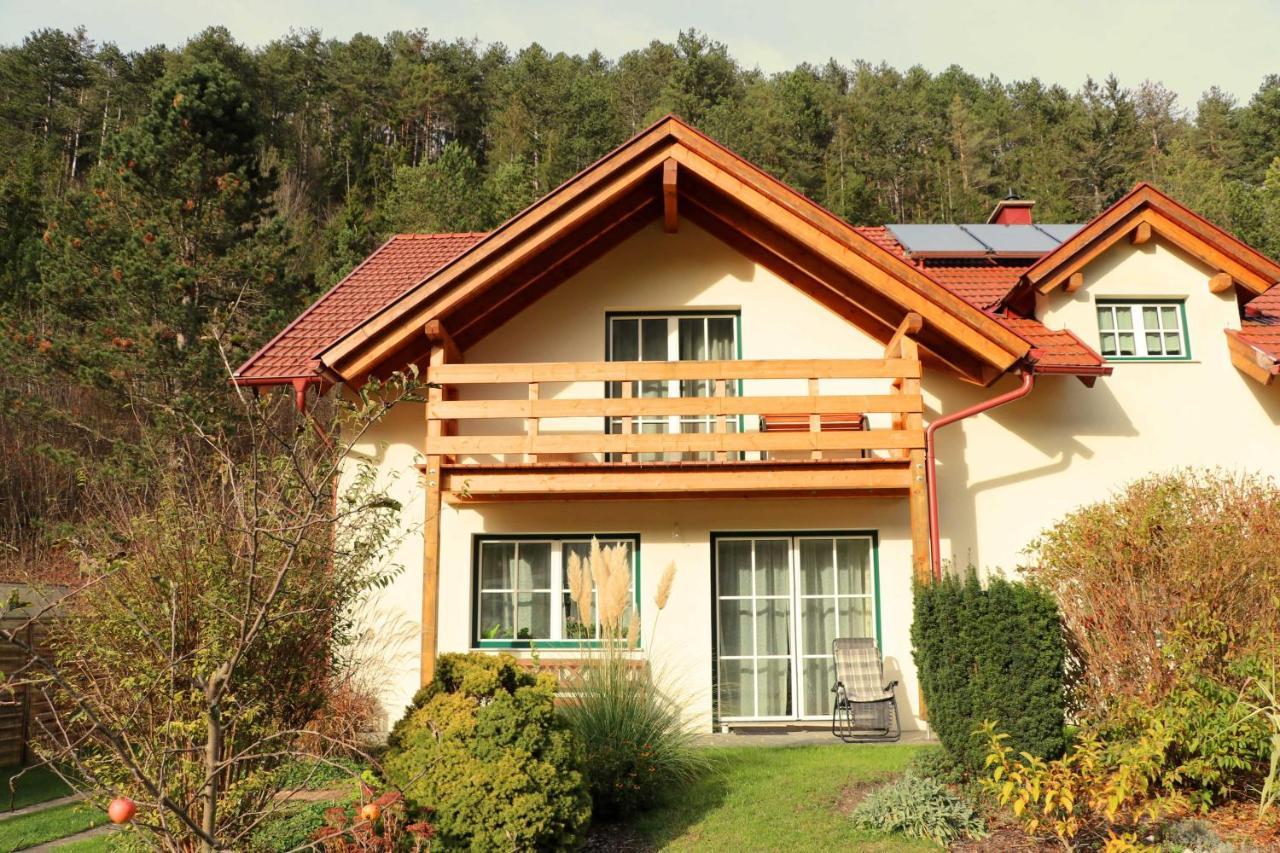 Ferienwohnung Purbach Muggendorf  エクステリア 写真